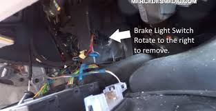 See U3304 repair manual